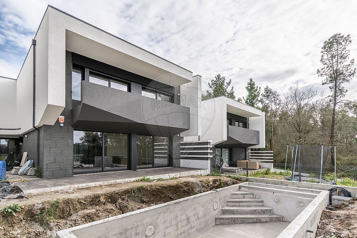 Moradia - Landim, Vila Nova de Famalicão, Braga