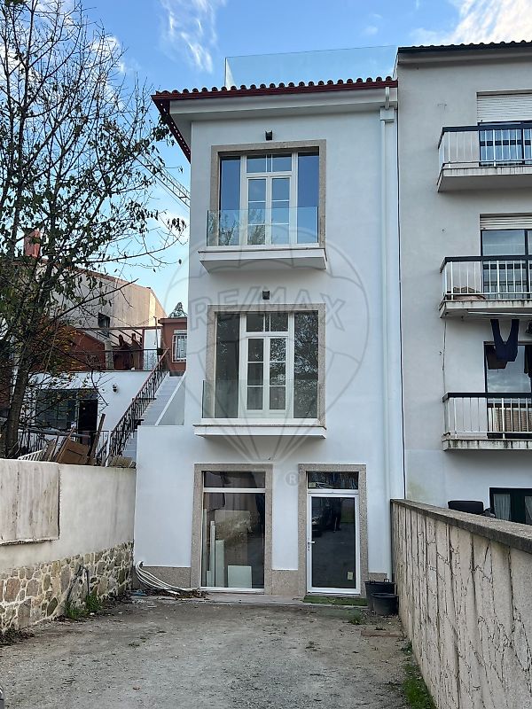 Duplex T1 à venda em Braga