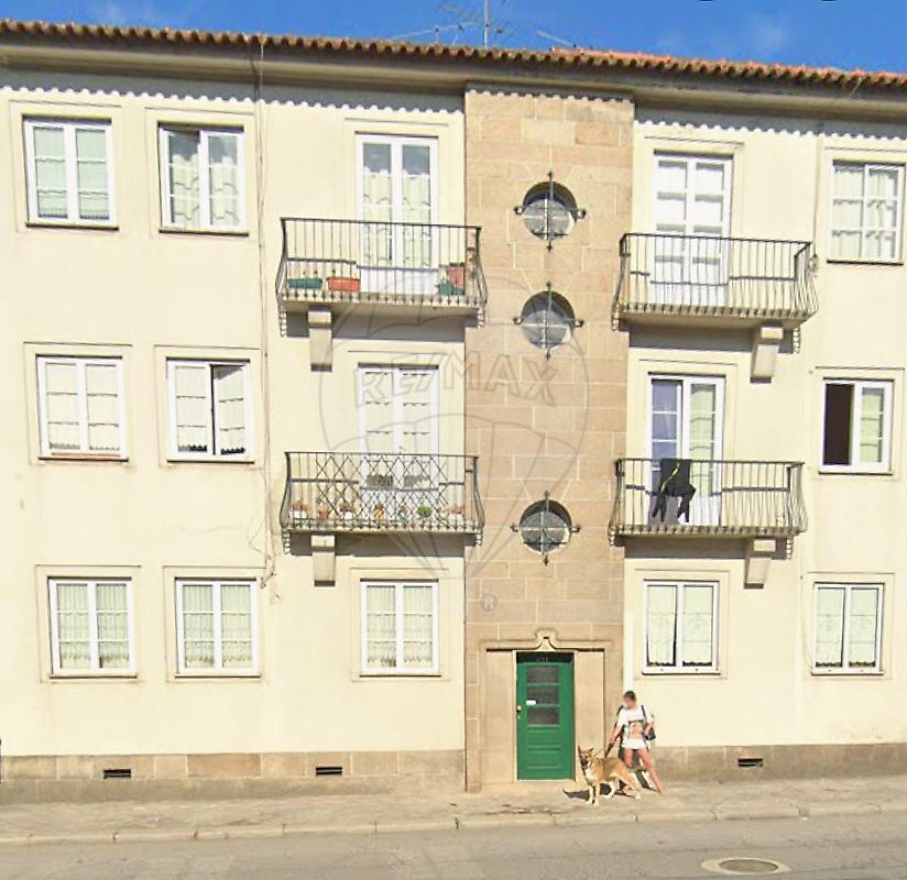 Apartamento T2 à venda em Vila Nova de Famalicão