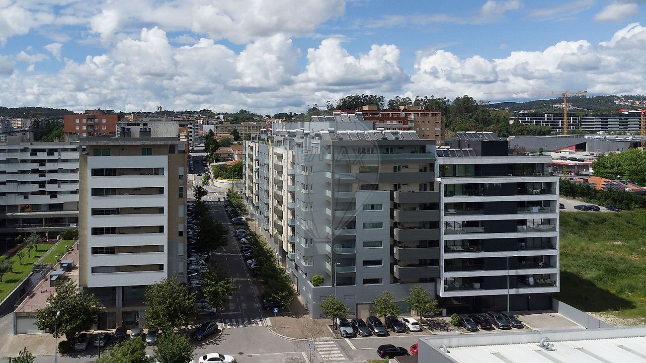 Apartamento T2 à venda em Vila Nova de Famalicão
