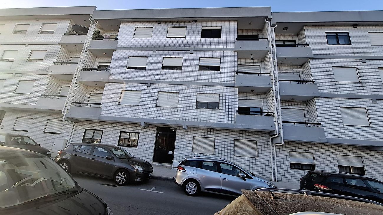 Apartamento T2 à venda em Trofa