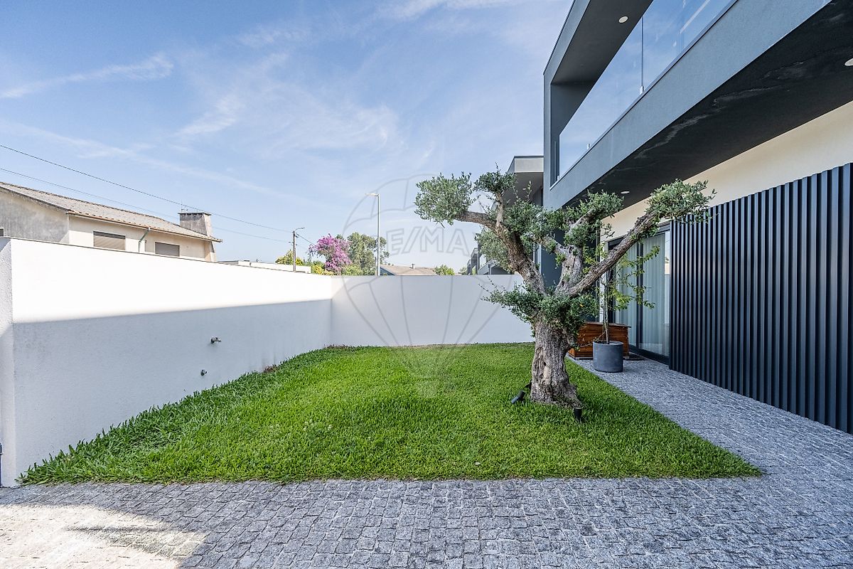 Moradia T4 à venda em Arnoso (Santa Maria e Santa Eulália) e Sezures, Vila Nova de Famalicão — foto 37