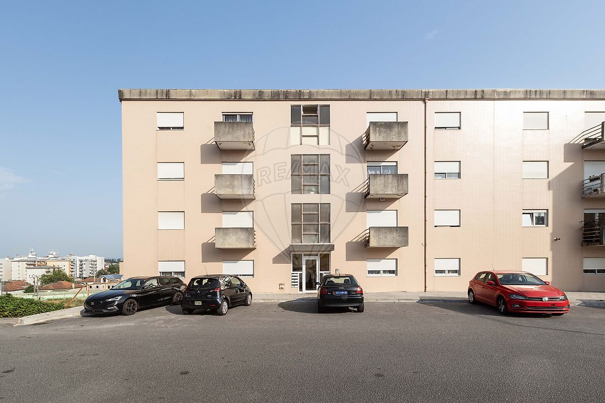 Apartamento - Vila Nova de Famalicão e Calendário, Vila Nova de Famalicão, Braga