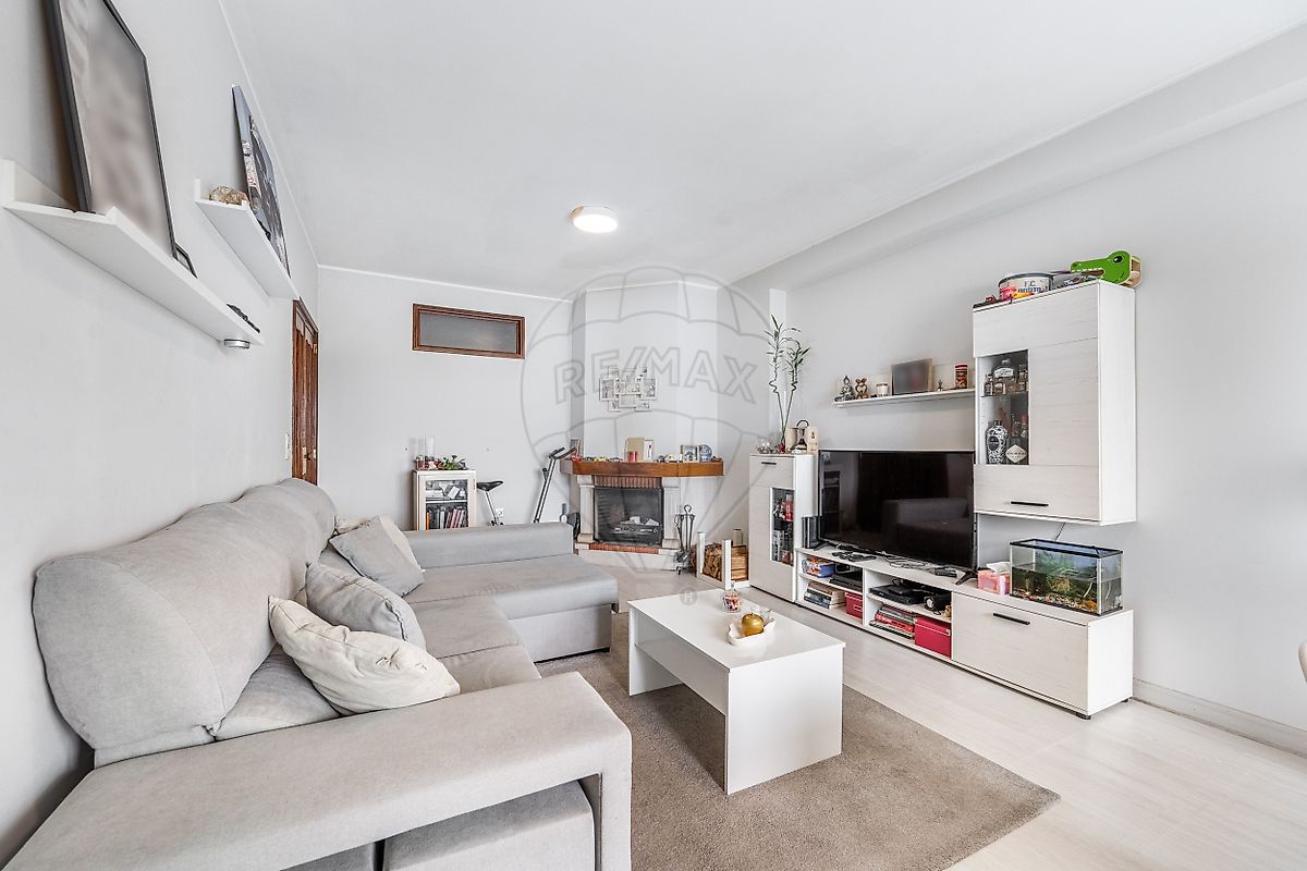 Apartamento T2 à venda em Esmeriz e Cabeçudos, Vila Nova de Famalicão — foto 2