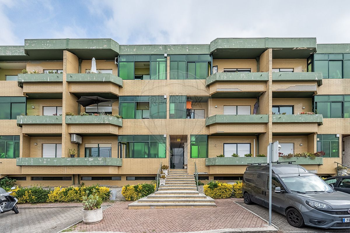 Apartamento T2 à venda em Vila Nova de Famalicão