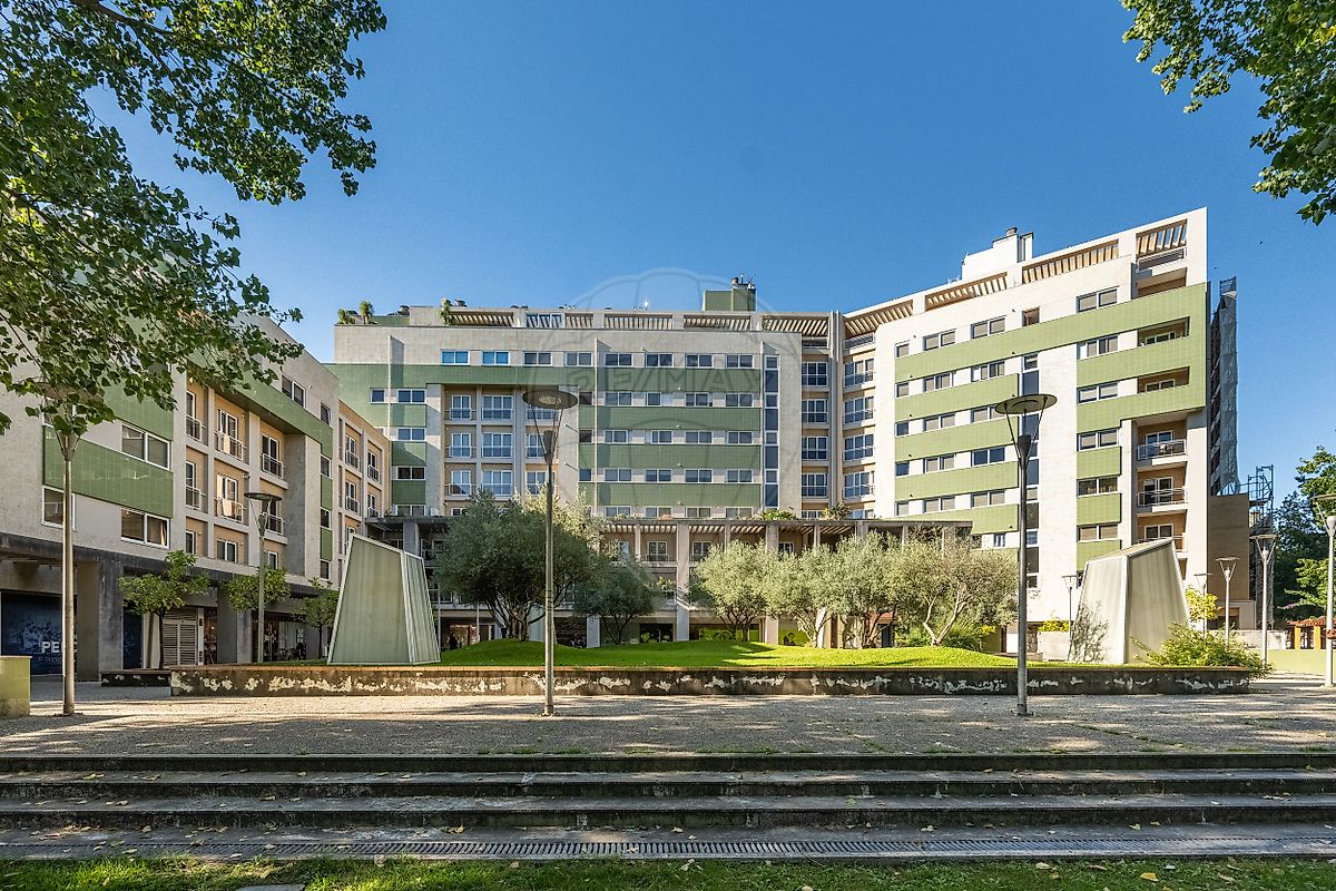 Apartamento T3 à venda em Vila Nova de Famalicão