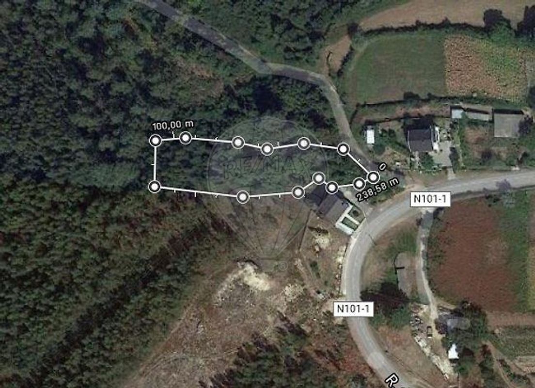 Terreno à venda em Valença