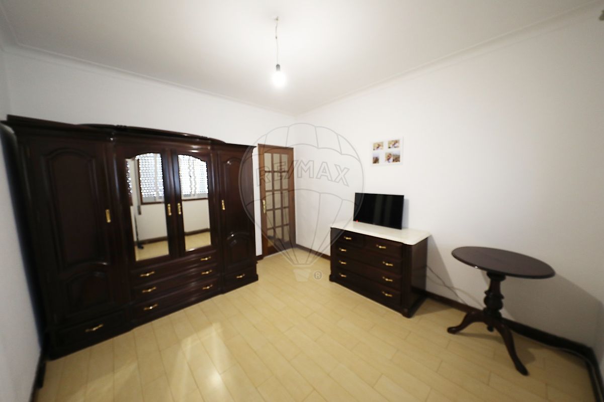 listing 126561051-3 picture-0