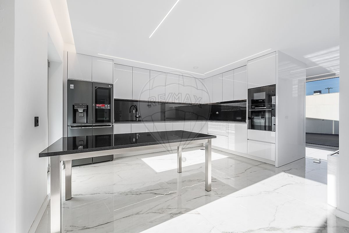 listing 126561004-21 picture-0