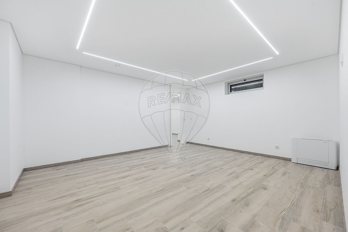 listing 126561004-21 picture-0