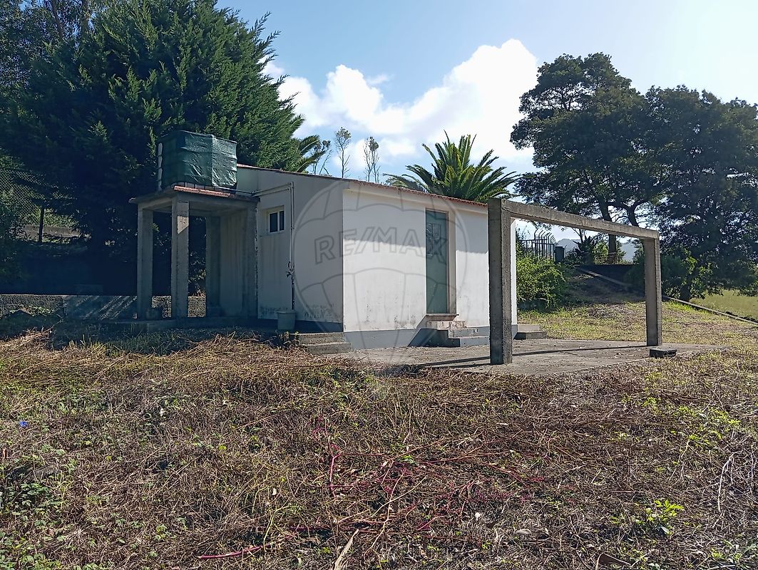 Quinta à venda em Vila do Porto