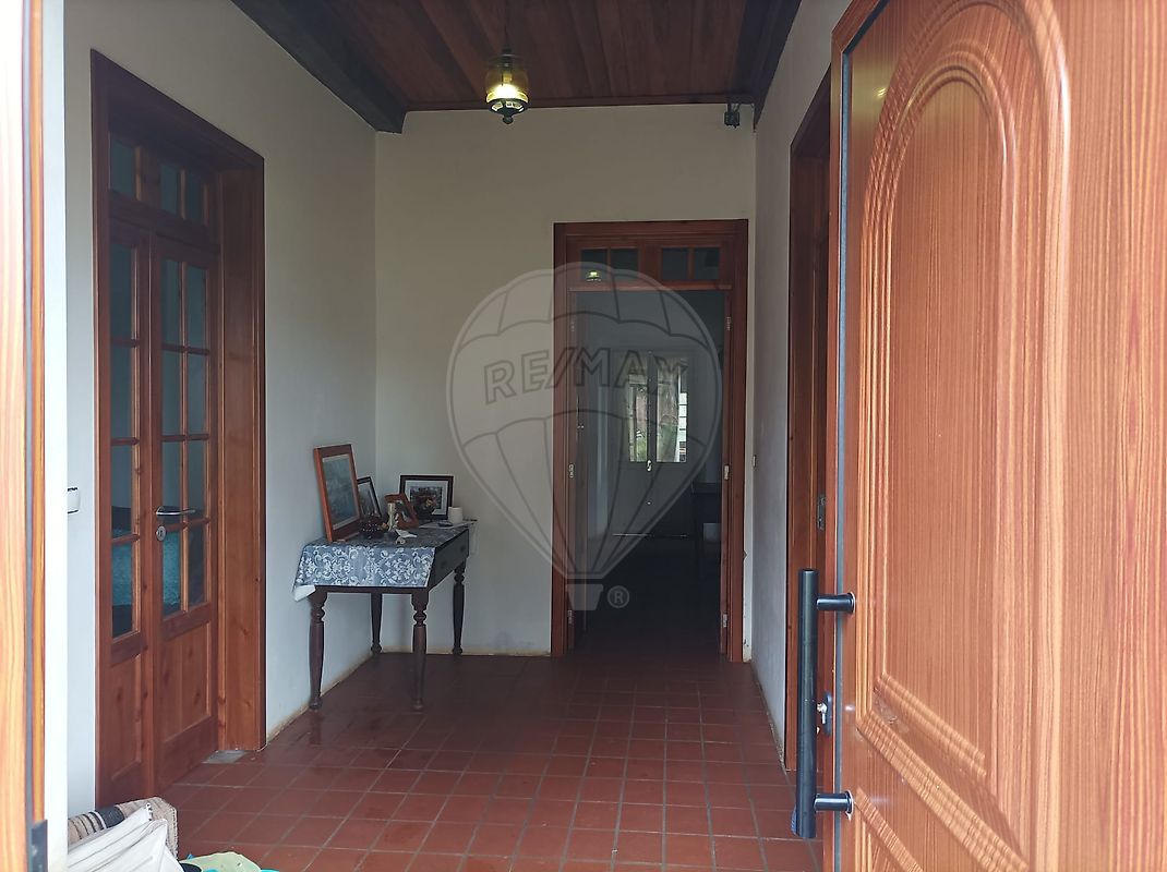 listing 126571003-125 picture-0