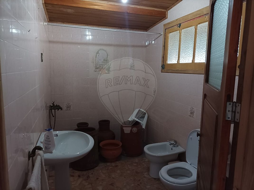 listing 126571003-125 picture-0