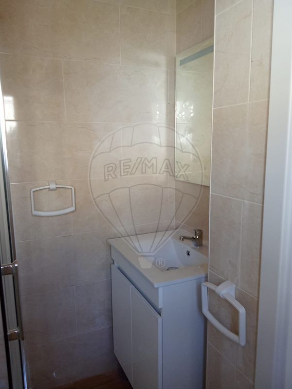 listing 126581031-1 picture-0