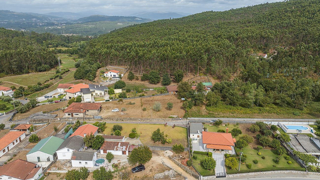 Land for sale in Barcelos, Portugal — €95,000