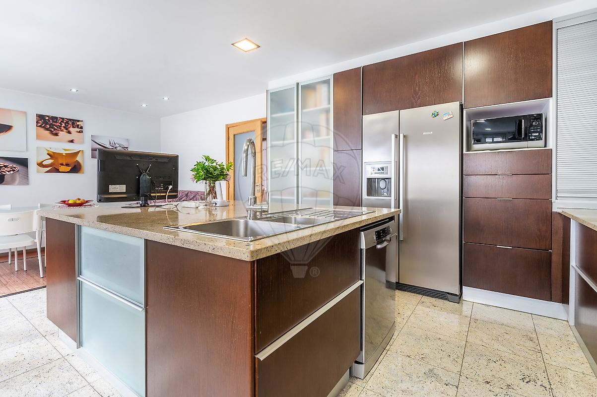 listing 126591004-79 picture-0