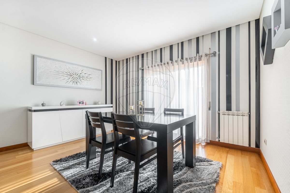 listing 126591110-5 picture-0
