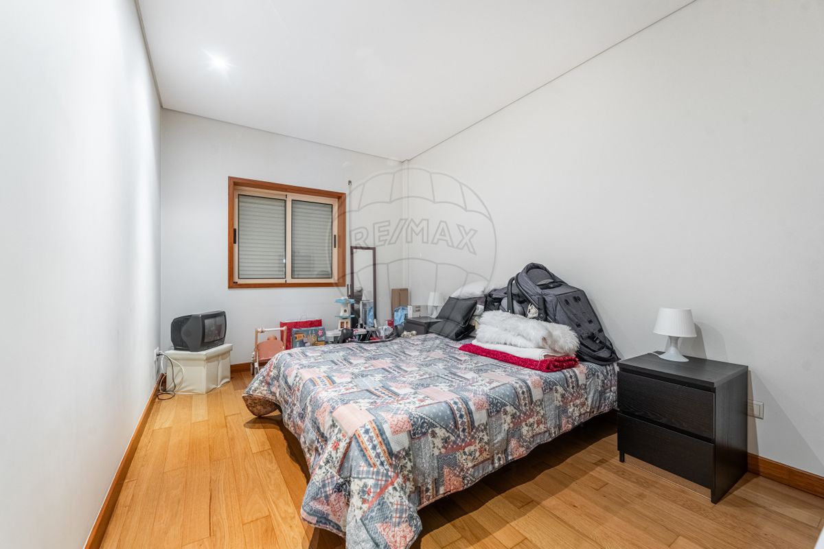 listing 126591110-5 picture-0