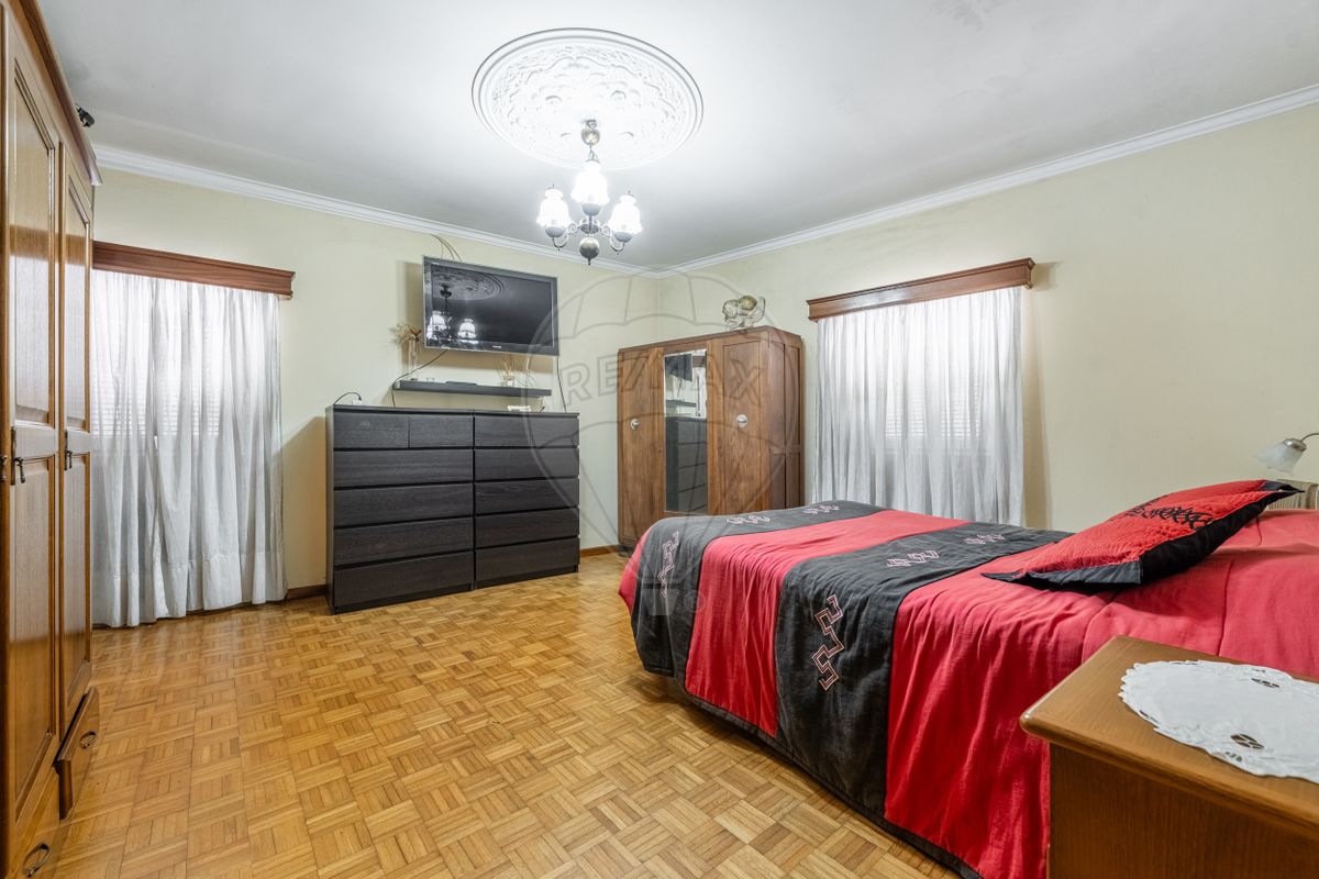 listing 126591004-80 picture-0