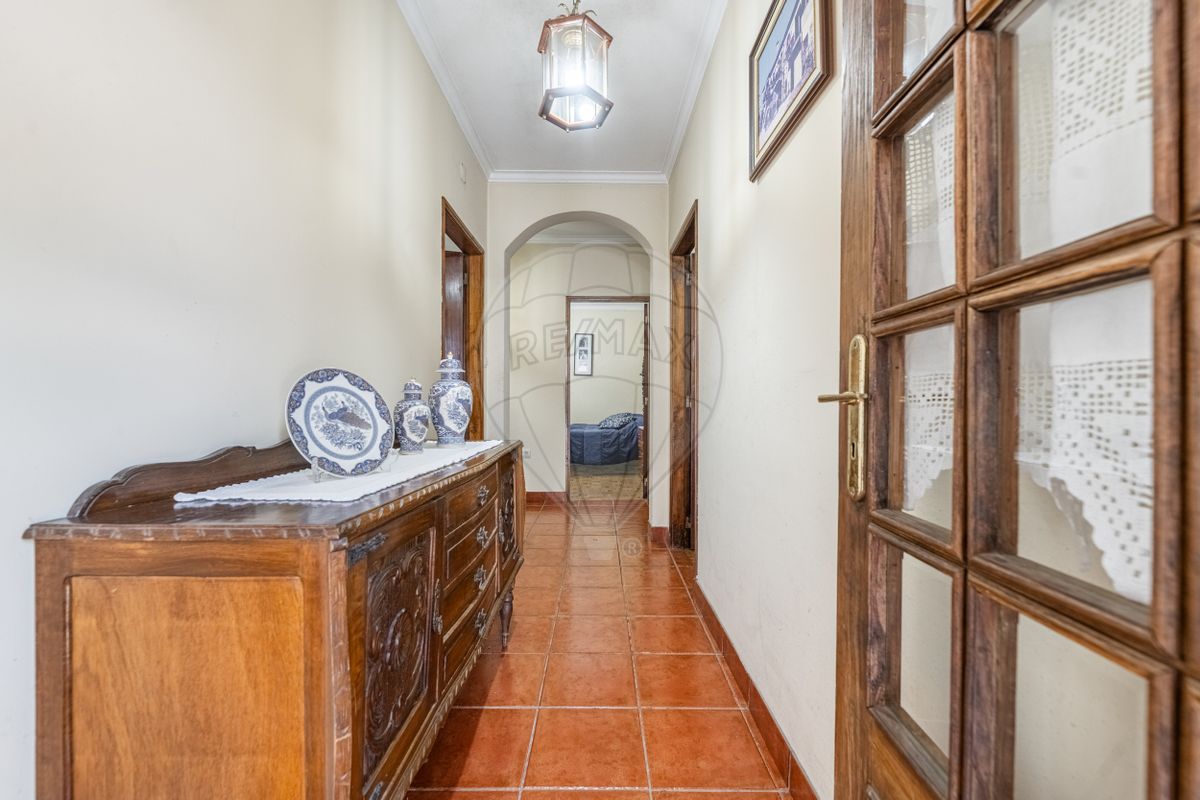 listing 126591004-80 picture-0