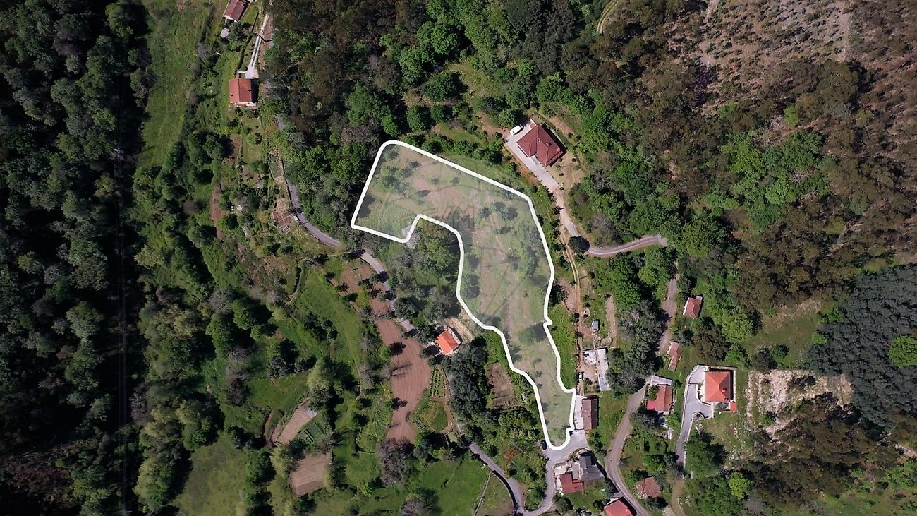 Terreno - Caldelas, Sequeiros e Paranhos, Amares, Braga
