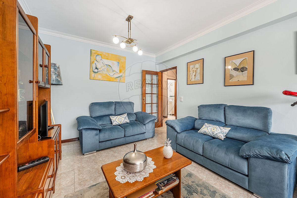 Apartamento T2 à venda em Maia