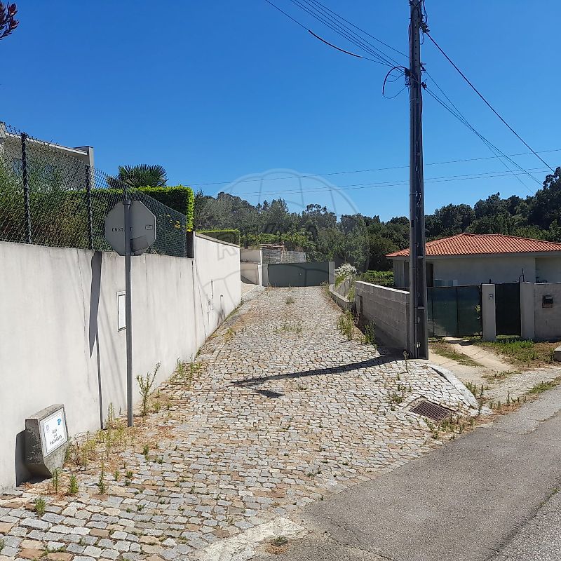 Land for sale in Santo Tirso, Portugal — €120,000