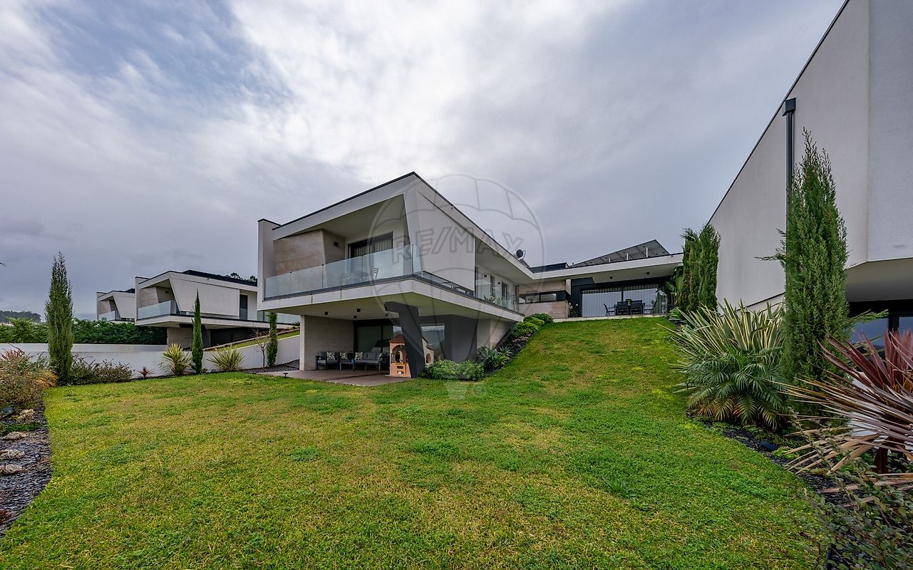 Moradia - Ruivães e Novais, Vila Nova de Famalicão, Braga