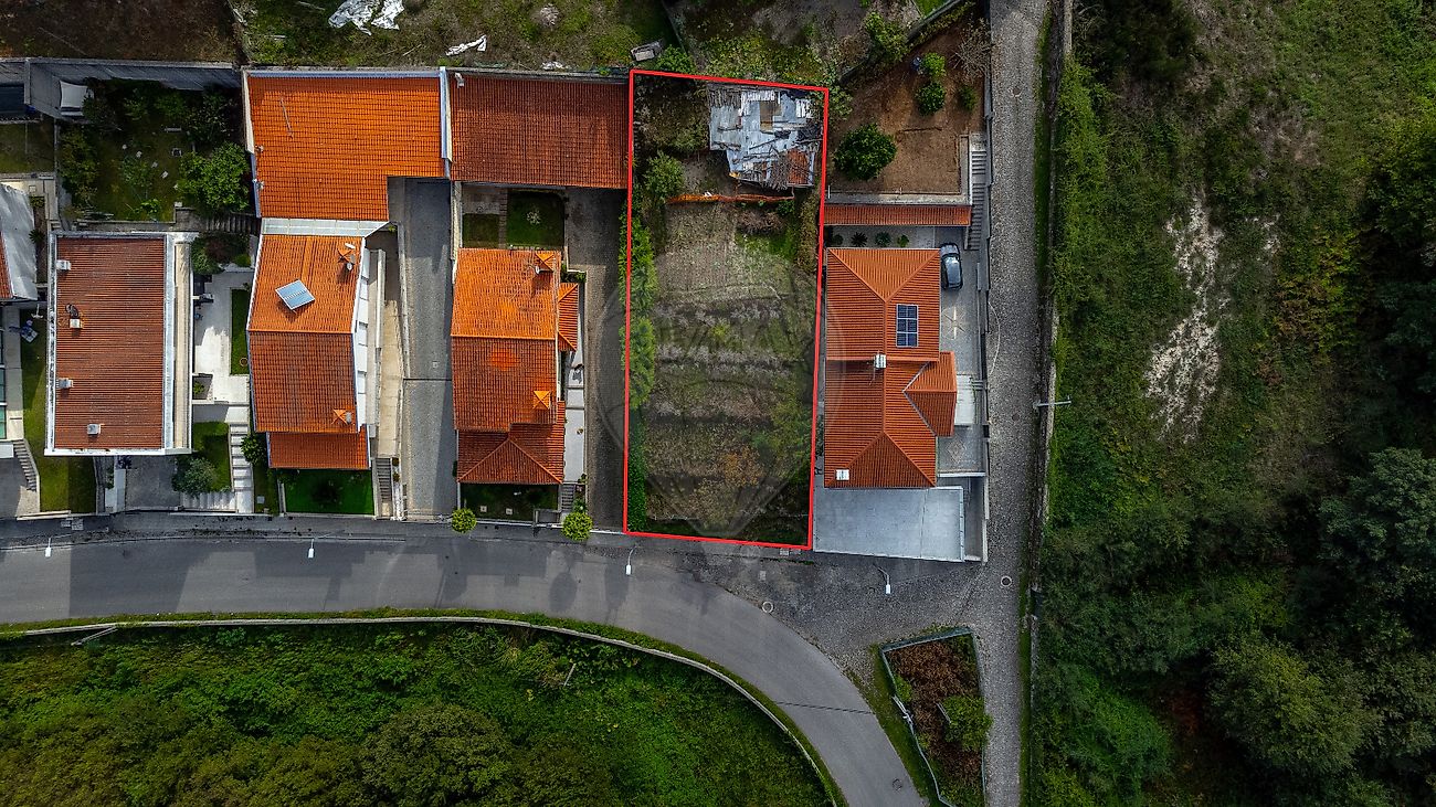 Terreno - Pousa, Barcelos, Braga