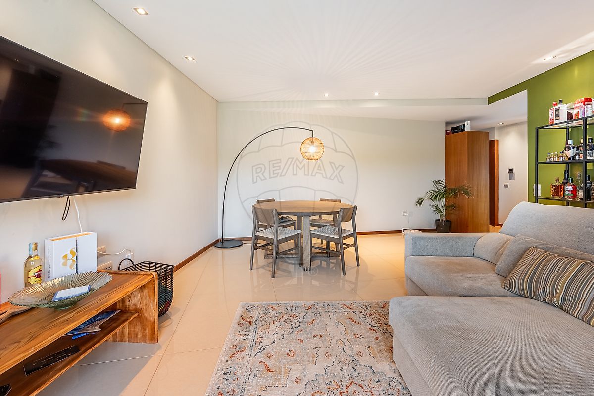 Apartamento T2 à venda em Vila Nova de Famalicão