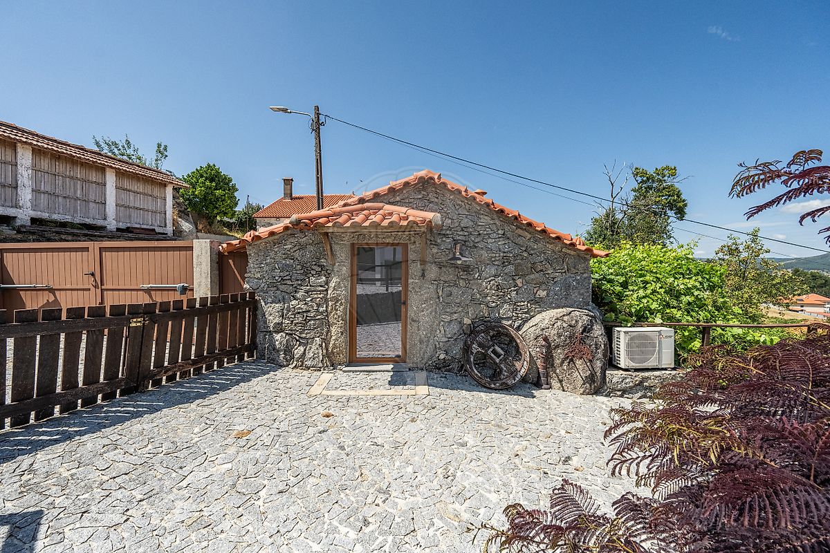 Moradia T4 à venda em Castanheira, Paredes de Coura — foto 36