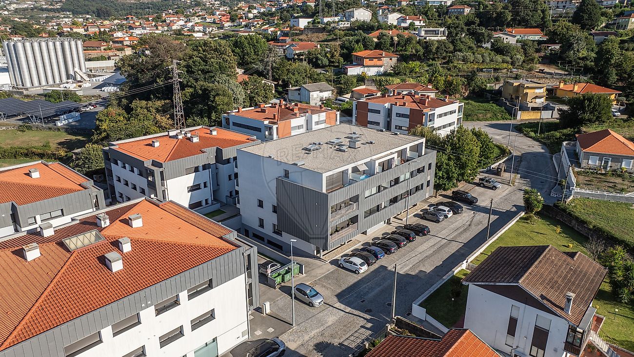 Apartamento T3 em Rebordões, €285.000