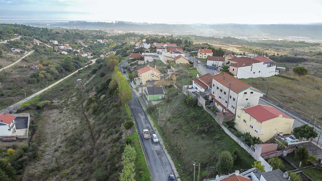 Terreno à venda em Vila Franca de Xira