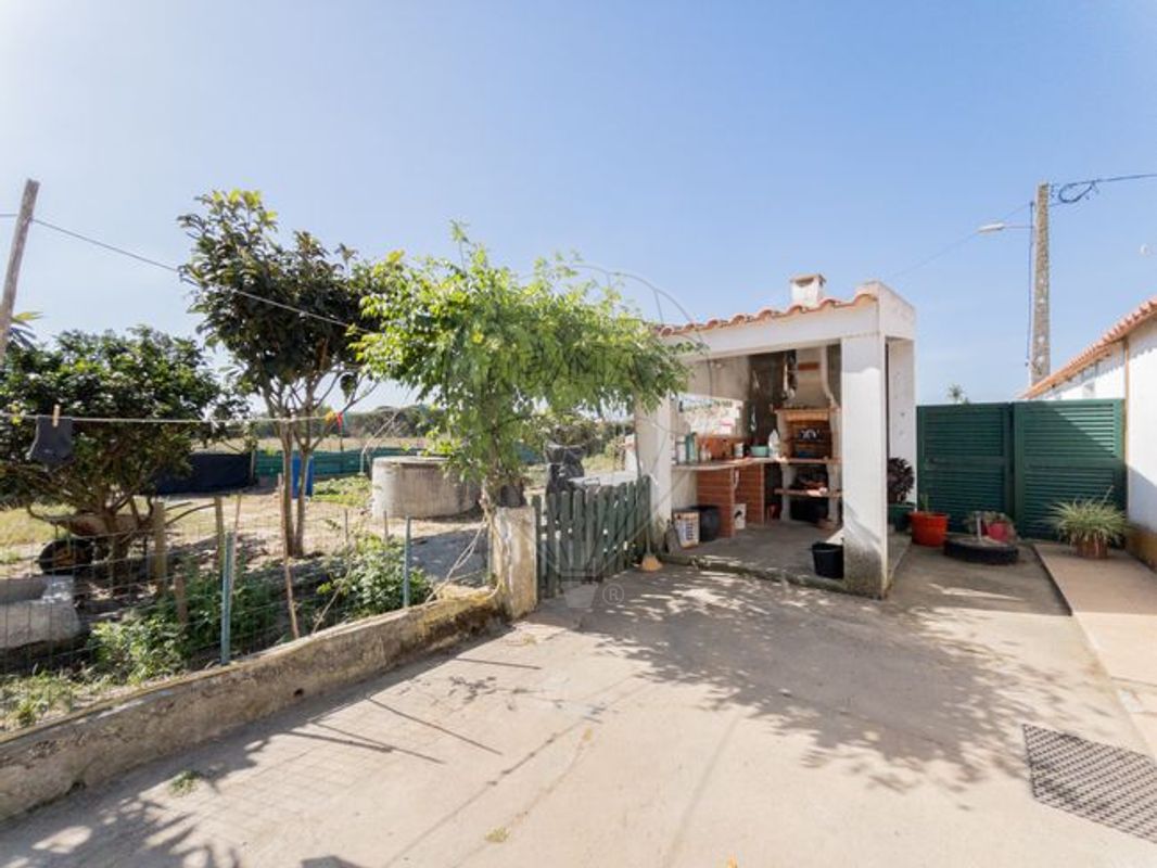listing 126621083-3 picture-0