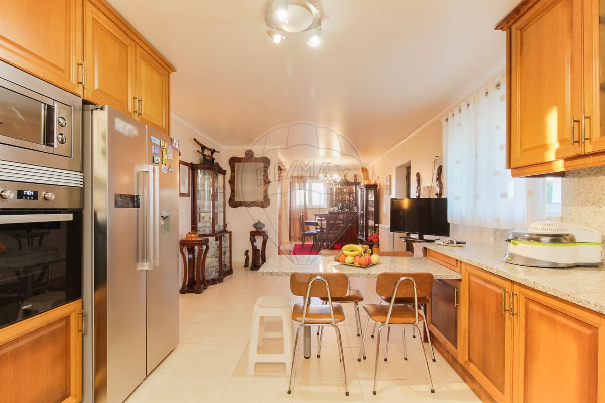 listing 126621006-188 picture-0