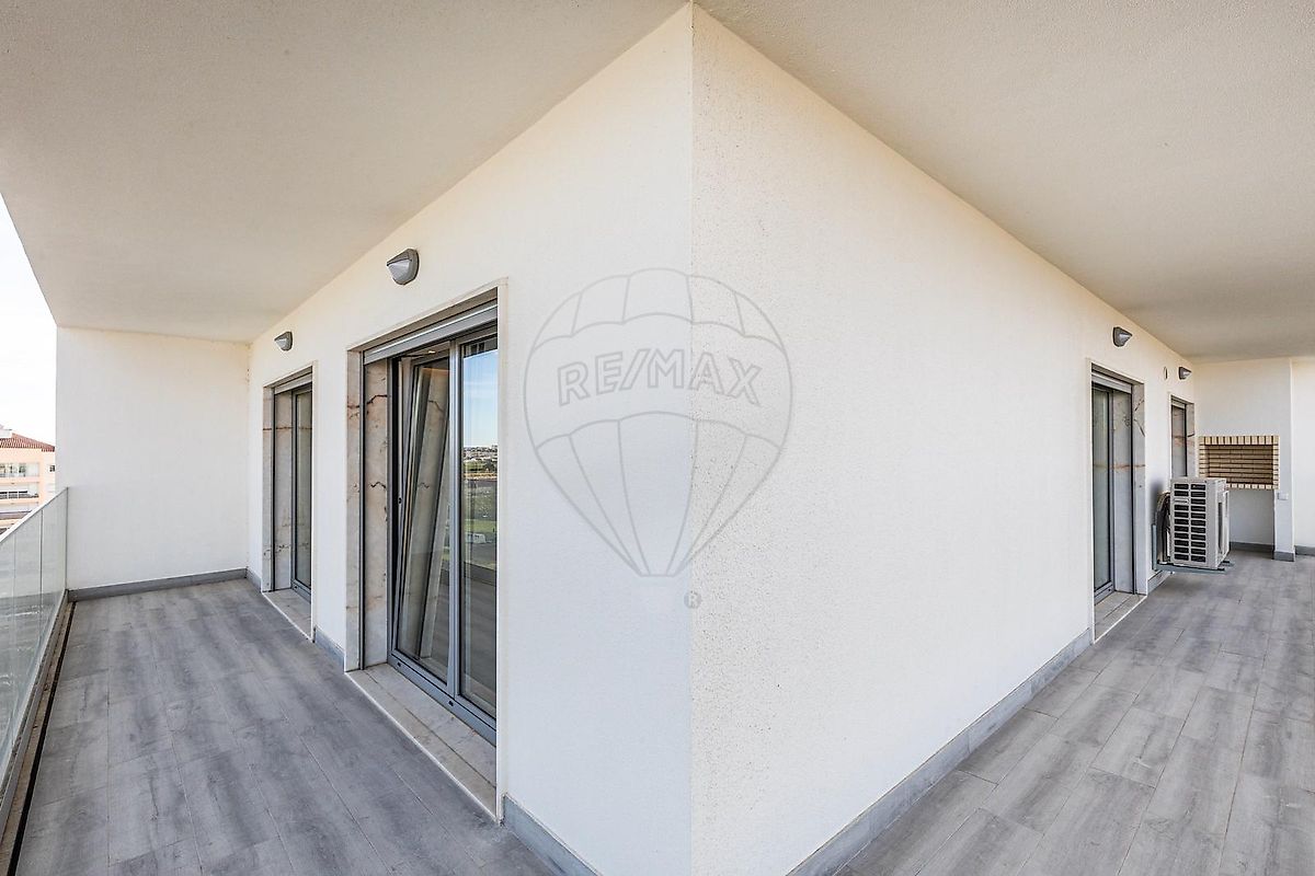 listing 126621006-194 picture-0