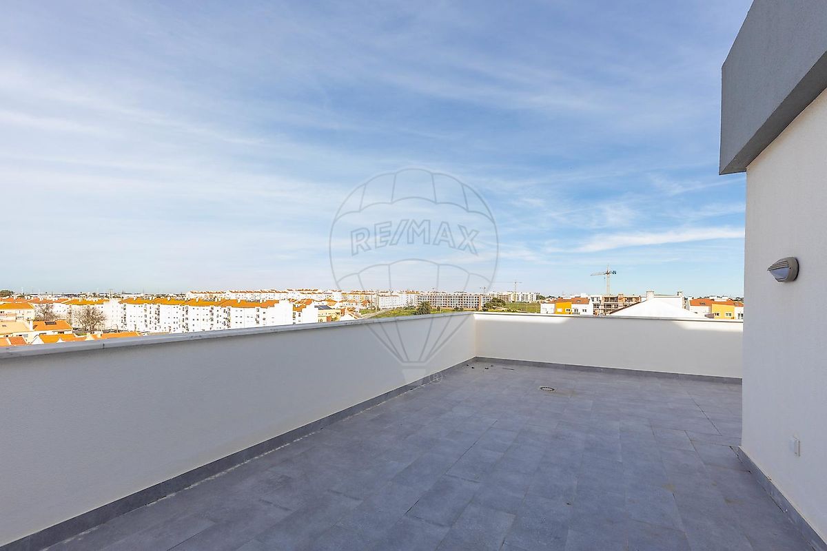 listing 126621006-194 picture-0