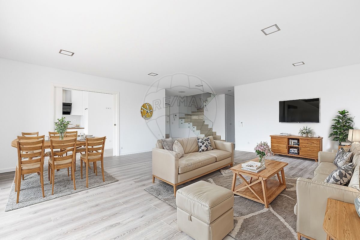 listing 126621061-17 picture-0