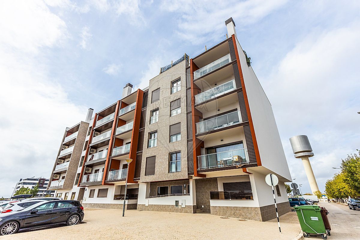 listing 126621061-17 picture-0