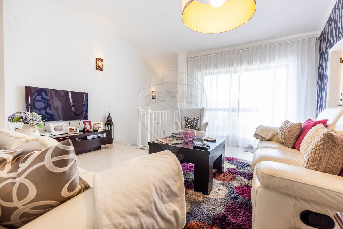 listing 126621008-18 picture-0