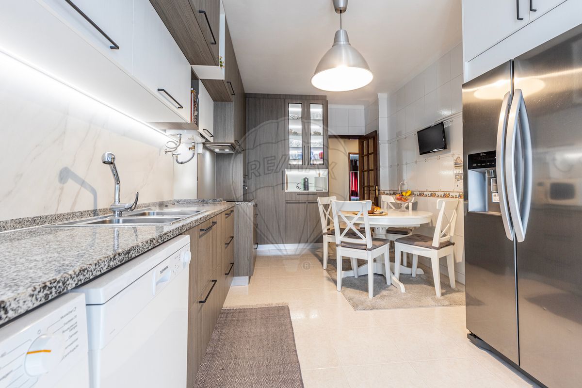 listing 126621008-18 picture-0