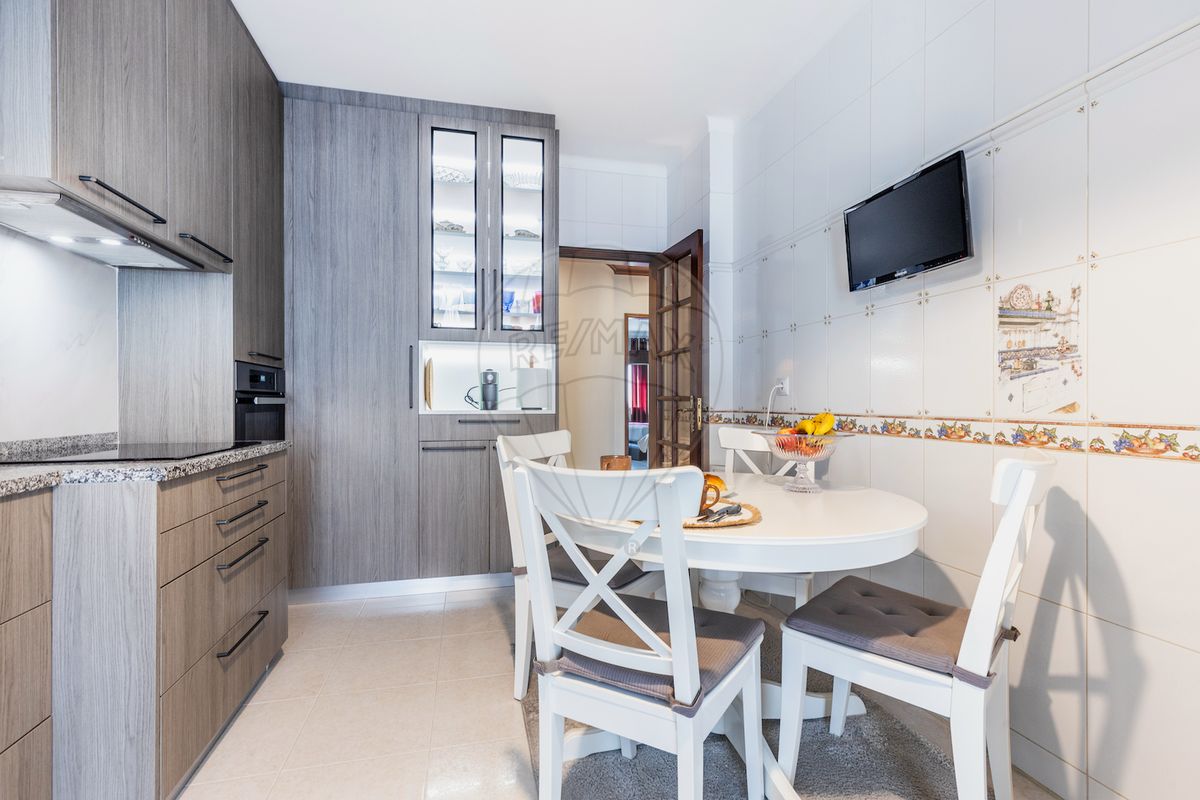 listing 126621008-18 picture-0