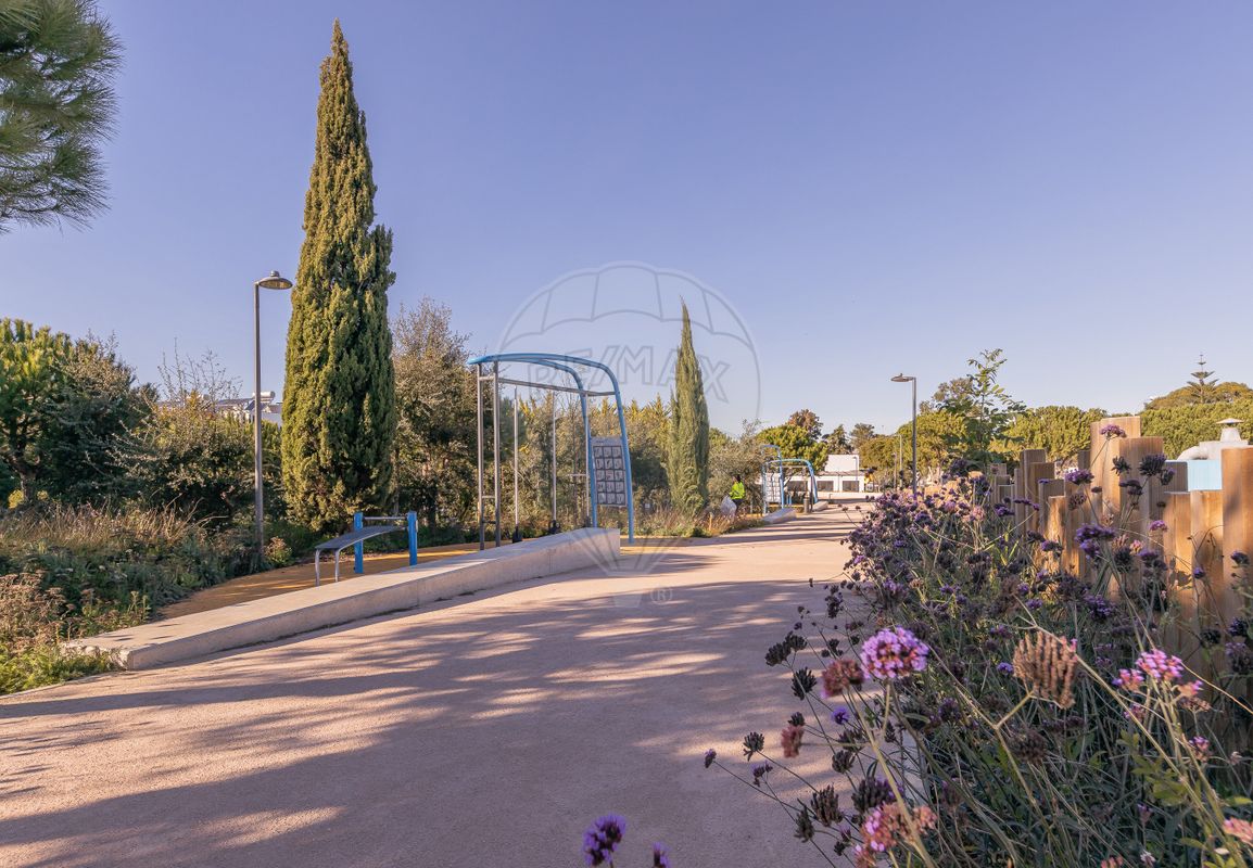 listing 126621005-1 picture-0