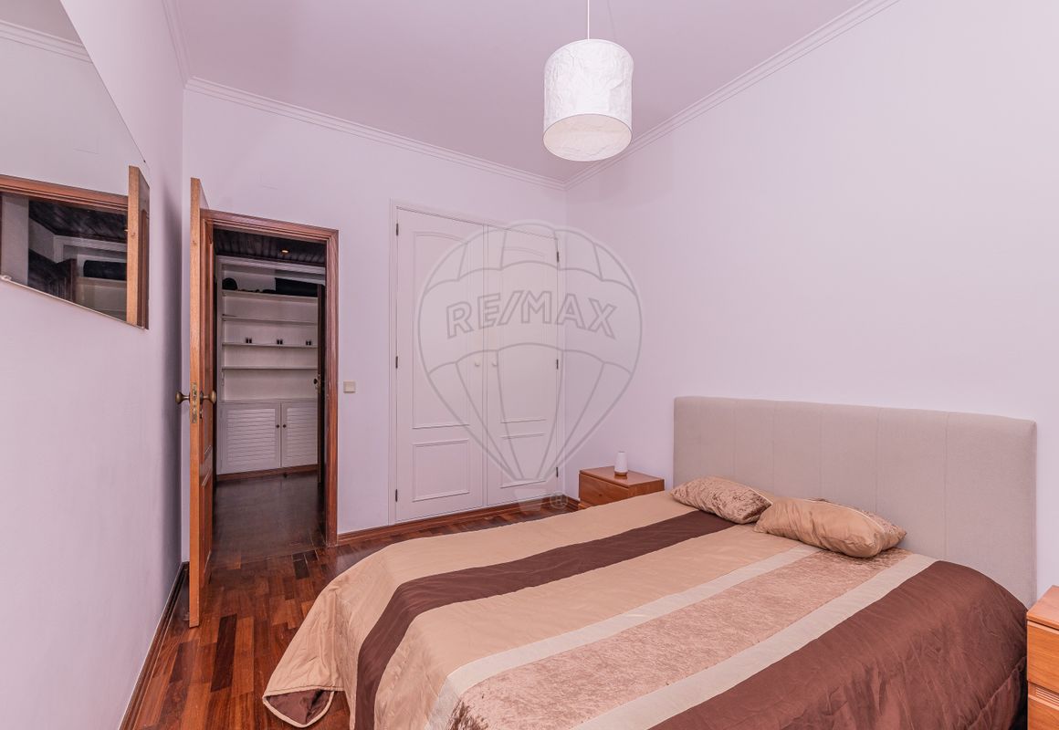 listing 126621005-1 picture-0