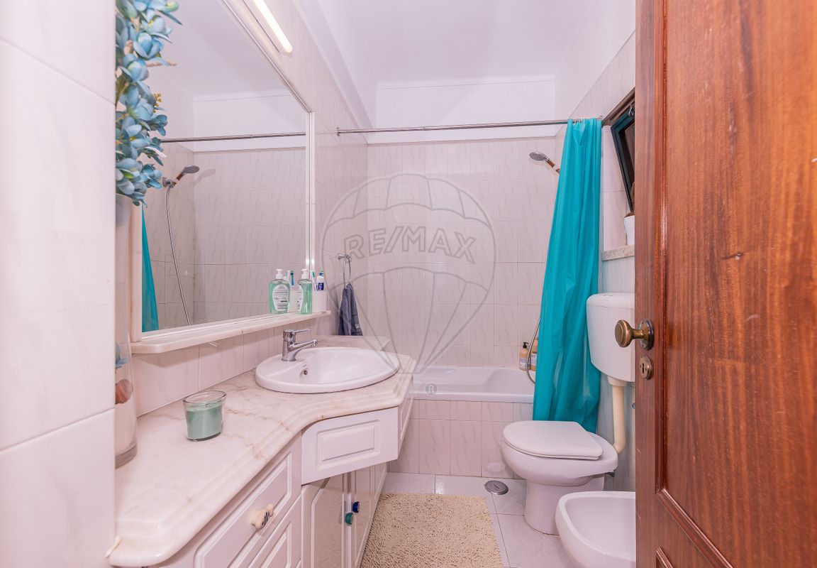 listing 126621005-1 picture-0
