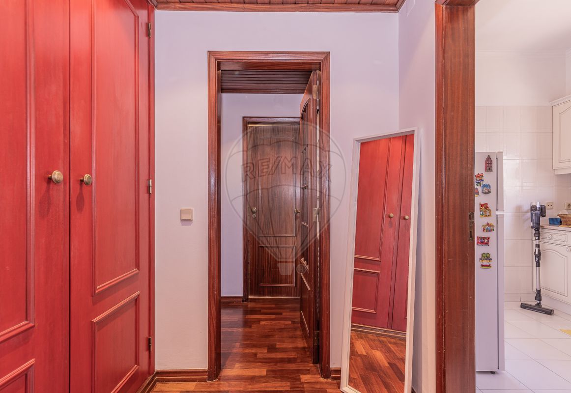 listing 126621005-1 picture-0