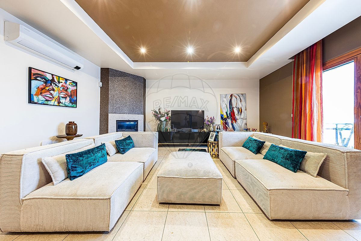 Apartamento T4 à venda em Alcochete