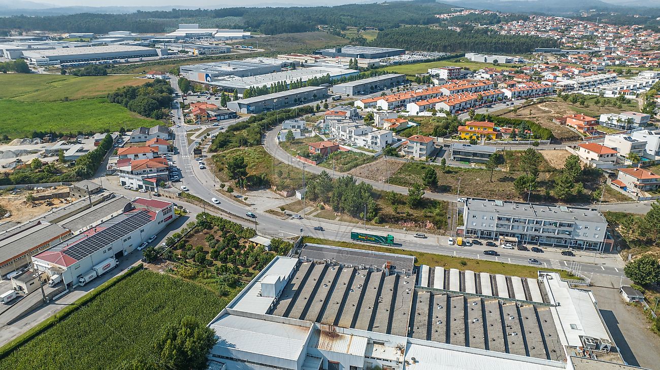 Terreno  à venda em Vila Nova de Famalicão