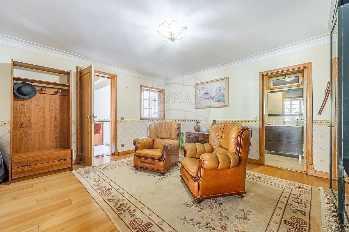 listing 126631002-47 picture-0