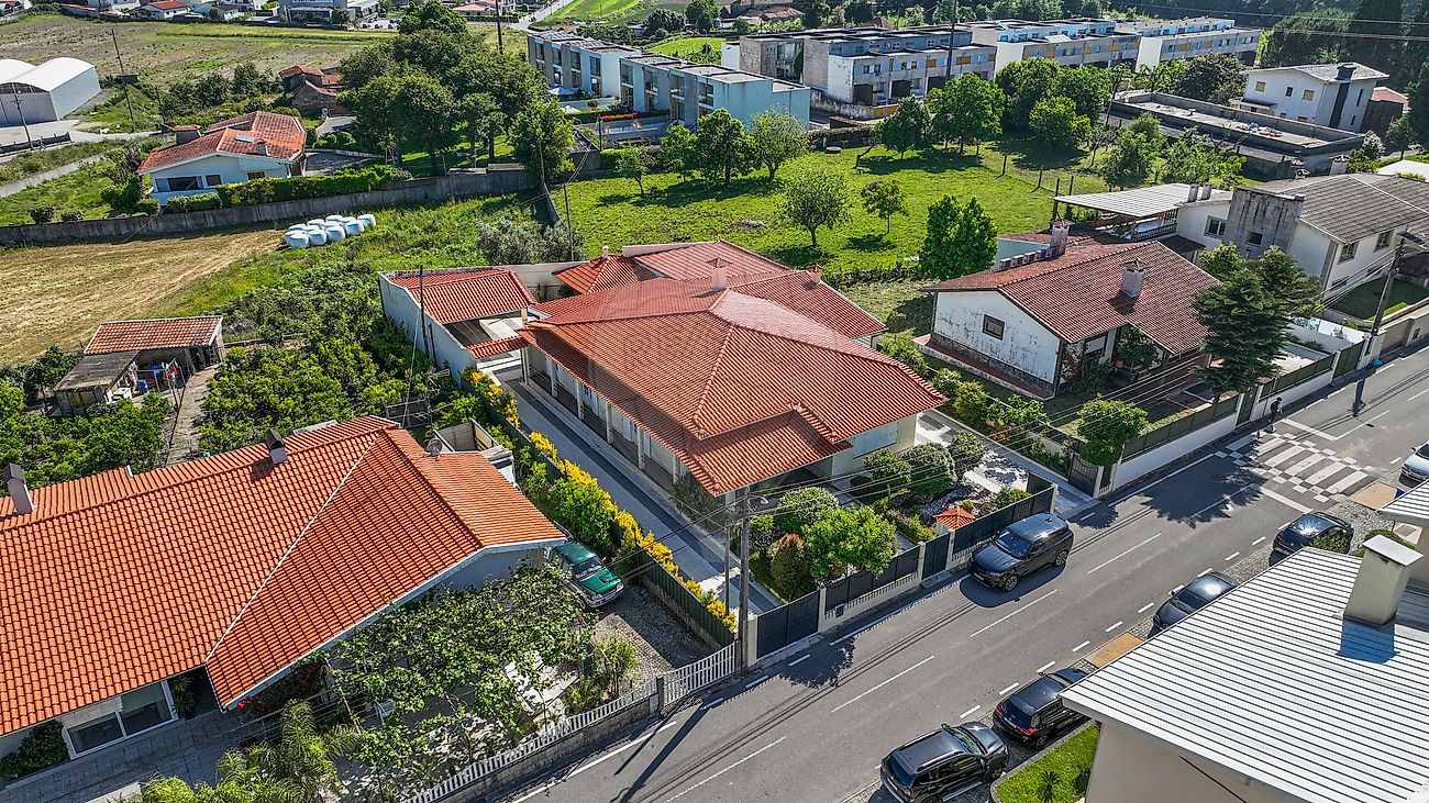listing 126631002-47 picture-0